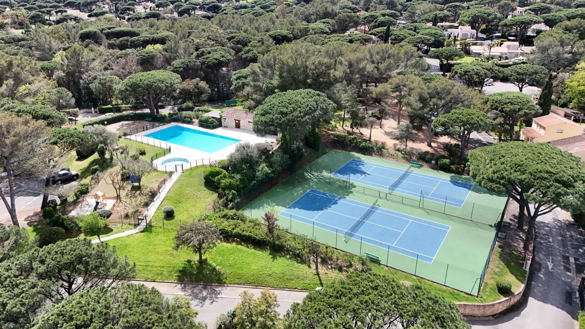La Maison De La Mer, Golfe De Saint-Tropez Gassin Exterior photo
